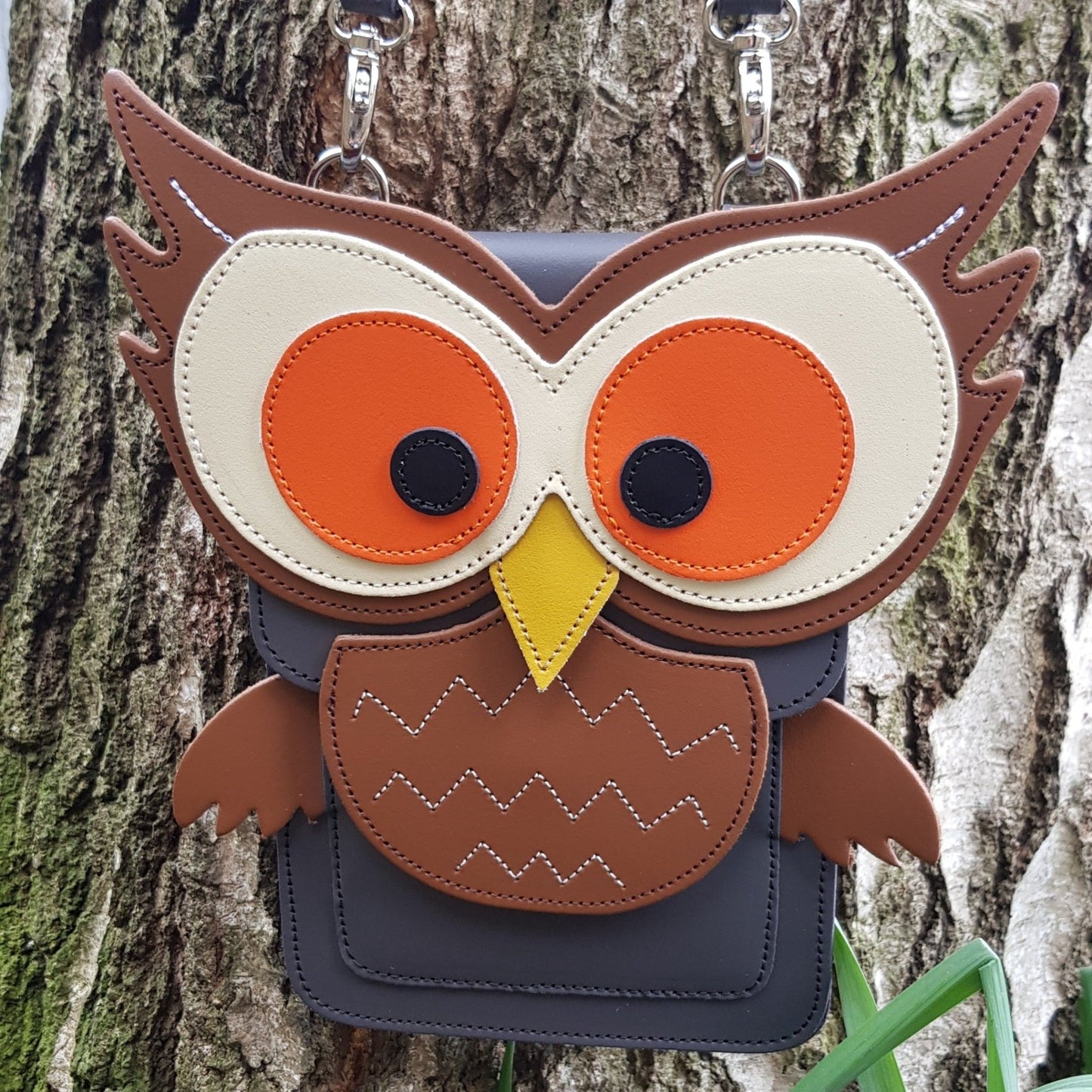 Handmade Leather Mobile Phone Pouch Plus - Hoot Owl - Graphite - Smart Gadgets