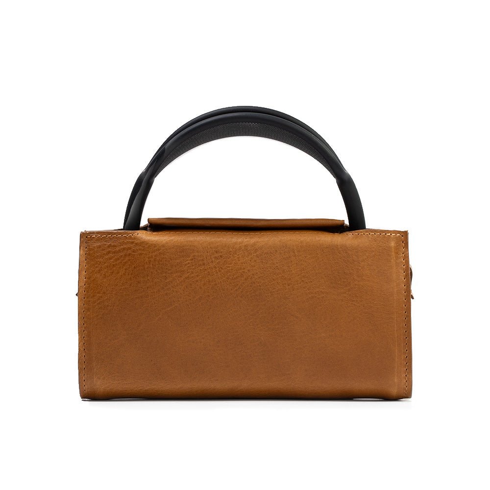 Leather Case for AirPods Max - The Minimalist 3.0 (Camel) - Smart Gadgets