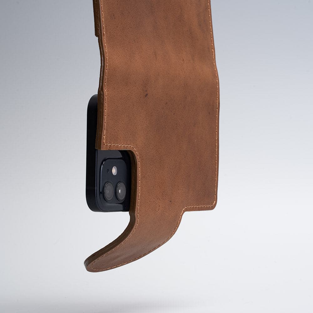 Leather folio wallet with Magsafe 1.0 - SALE - Smart Gadgets